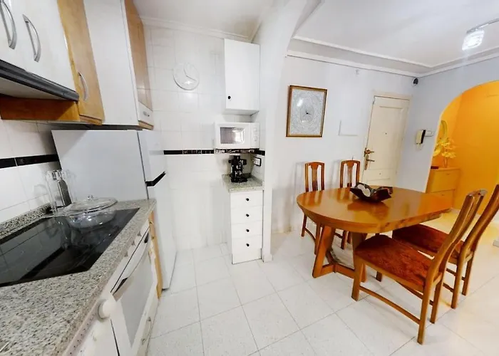 Cozy 2 Bed Playa De Locos Torrevieja