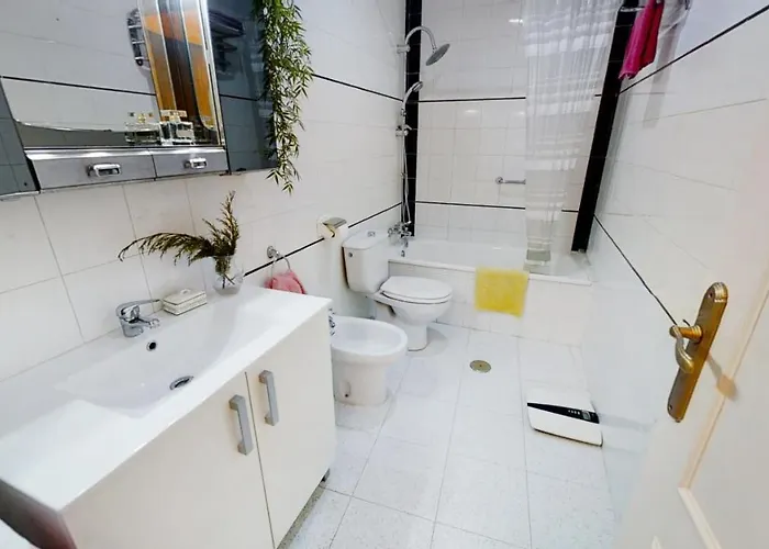 Cozy 2 Bed Playa De Locos *