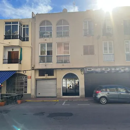 Cozy 2 Bed Playa De Locos Apartment